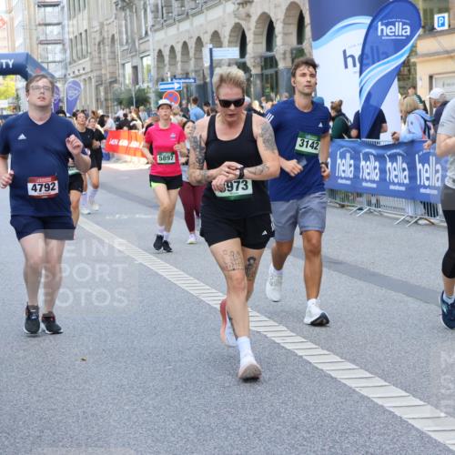 07.09.2025 - BARMER Alsterlauf Strokosch-Dieckow http://msf.ph/oto/8760743 07.09.2025 10:12:52 Ziel 2077, 2080, 2289, 2323, 2550, 2659, 2660, 3012, 3013, 3125, 3161, 3162, 3217, 3257, 3390, 3409, 3487, 3761, 3863, 4220, 4398, 4686, 4950, 5386, 5731, 5803, 5817, 5818, 5974, 5975, 6050, 8002, 8048 meine-sportfotos.de