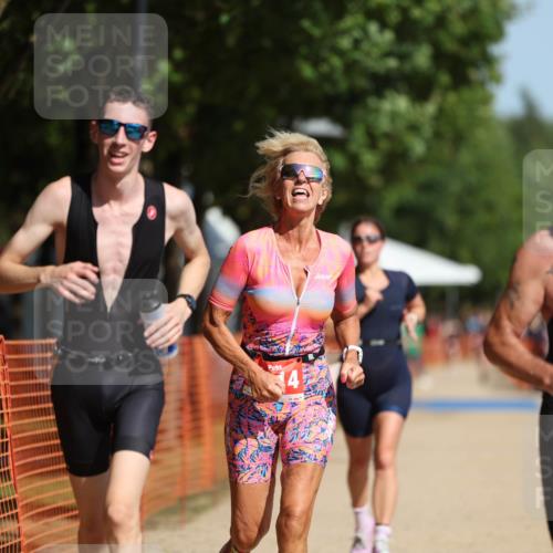 07.09.2025 - 19. Norderstedt Triathlon Michael Strokosch http://msf.ph/oto/8760774 07.09.2025 12:07:24 Laufen 152, 1200, 1314, 1368 meine-sportfotos.de