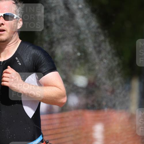 07.09.2025 - 19. Norderstedt Triathlon Michael Strokosch http://msf.ph/oto/8760783 07.09.2025 12:53:38 Laufen 1260, 1280 meine-sportfotos.de