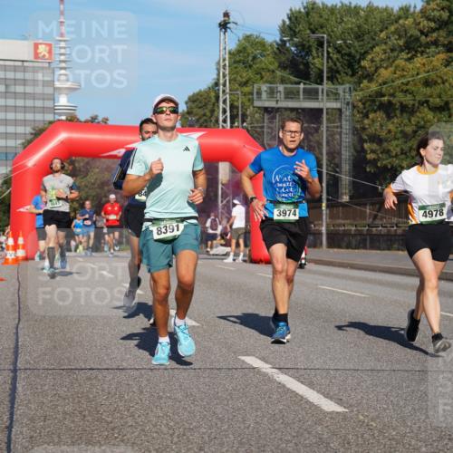 07.09.2025 - BARMER Alsterlauf Yannick Fuchs http://msf.ph/oto/8760792 07.09.2025 09:40:20 Laufen 4, 5043, 3974, 8391, 4978 meine-sportfotos.de