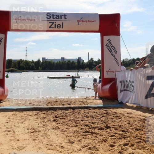 07.09.2025 - 19. Norderstedt Triathlon Luisa Fischer http://msf.ph/oto/8760797 07.09.2025 14:17:35 Schwimmen 440, 441, 446, 447, 455, 1496 meine-sportfotos.de