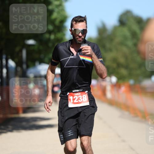 07.09.2025 - 19. Norderstedt Triathlon Michael Strokosch http://msf.ph/oto/8760808 07.09.2025 13:16:30 Laufen 265, 266, 1238 meine-sportfotos.de