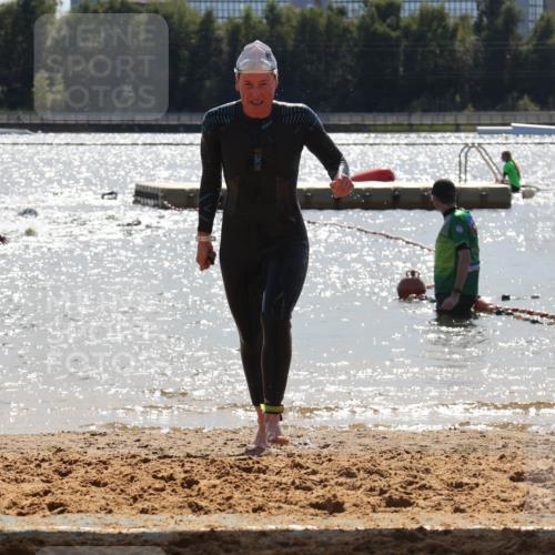 07.09.2025 - 19. Norderstedt Triathlon Luisa Fischer http://msf.ph/oto/8760818 07.09.2025 14:18:00 Schwimmen 1508 meine-sportfotos.de