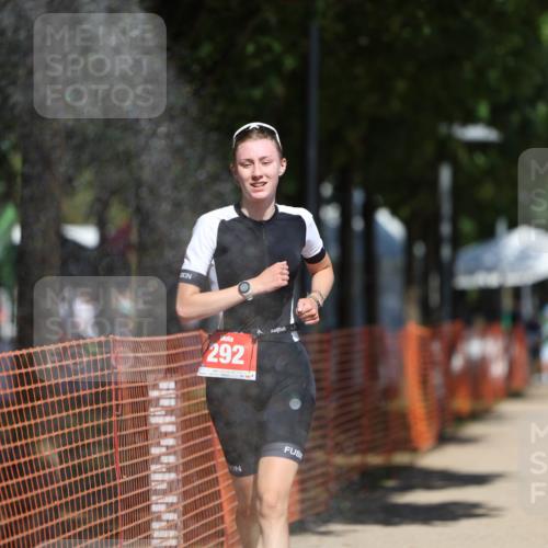 07.09.2025 - 19. Norderstedt Triathlon Michael Strokosch http://msf.ph/oto/8760820 07.09.2025 12:55:10 Laufen 292 meine-sportfotos.de