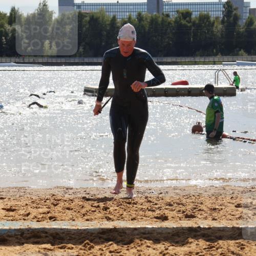 07.09.2025 - 19. Norderstedt Triathlon Luisa Fischer http://msf.ph/oto/8760826 07.09.2025 14:18:00 Schwimmen 1508 meine-sportfotos.de