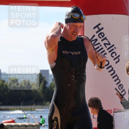 07.09.2025 - 19. Norderstedt Triathlon Luisa Fischer http://msf.ph/oto/8760827 07.09.2025 12:07:45 Schwimmen 205, 236, 1342 meine-sportfotos.de