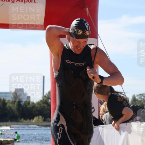 07.09.2025 - 19. Norderstedt Triathlon Luisa Fischer http://msf.ph/oto/8760829 07.09.2025 12:07:45 Schwimmen 205, 236, 1342 meine-sportfotos.de