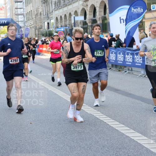 07.09.2025 - BARMER Alsterlauf Strokosch-Dieckow http://msf.ph/oto/8760831 07.09.2025 10:12:52 Ziel 2077, 2080, 2289, 2323, 2550, 2659, 2660, 3012, 3013, 3125, 3161, 3162, 3217, 3257, 3390, 3409, 3487, 3761, 3863, 4220, 4398, 4686, 4950, 5386, 5731, 5803, 5817, 5818, 5974, 5975, 6050, 8002, 8048 meine-sportfotos.de