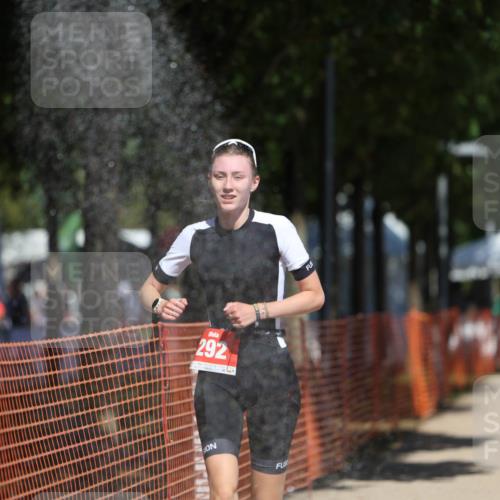07.09.2025 - 19. Norderstedt Triathlon Michael Strokosch http://msf.ph/oto/8760836 07.09.2025 12:55:11 Laufen 292 meine-sportfotos.de
