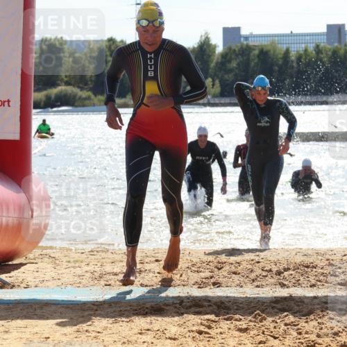 07.09.2025 - 19. Norderstedt Triathlon Luisa Fischer http://msf.ph/oto/8760885 07.09.2025 14:18:28 Schwimmen 442, 480, 1439, 1497 meine-sportfotos.de