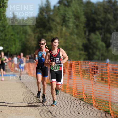 07.09.2025 - 19. Norderstedt Triathlon Michael Strokosch http://msf.ph/oto/8760896 07.09.2025 10:45:37 Laufen 76, 669, 691 meine-sportfotos.de