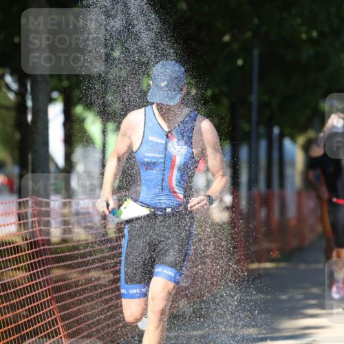 07.09.2025 - 19. Norderstedt Triathlon Michael Strokosch http://msf.ph/oto/8760933 07.09.2025 14:58:55 Laufen 373, 1000, 1011, 1018, 1034, 1039, 1042, 1459 meine-sportfotos.de