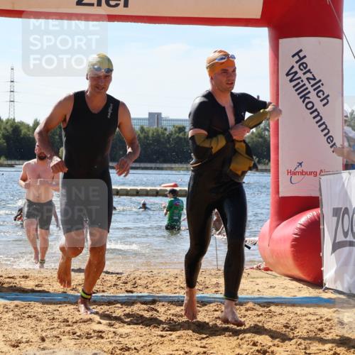 07.09.2025 - 19. Norderstedt Triathlon Luisa Fischer http://msf.ph/oto/8760936 07.09.2025 12:08:14 Schwimmen 157, 274, 309, 700, 786, 820, 1256 meine-sportfotos.de