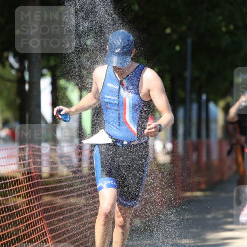 07.09.2025 - 19. Norderstedt Triathlon Michael Strokosch http://msf.ph/oto/8760950 07.09.2025 14:58:55 Laufen 373, 1000, 1011, 1018, 1034, 1039, 1042, 1459 meine-sportfotos.de