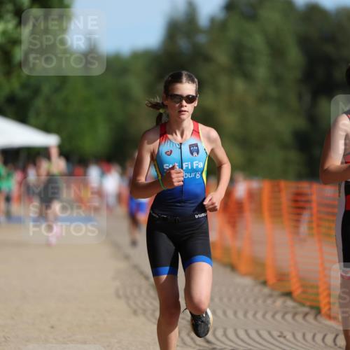 07.09.2025 - 19. Norderstedt Triathlon Michael Strokosch http://msf.ph/oto/8760967 07.09.2025 10:45:39 Laufen 76, 691 meine-sportfotos.de