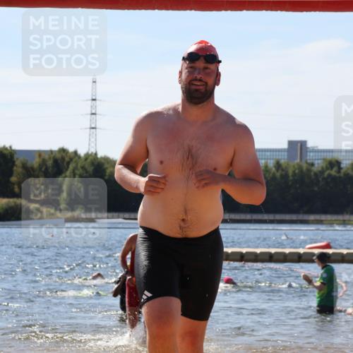 07.09.2025 - 19. Norderstedt Triathlon Luisa Fischer http://msf.ph/oto/8760979 07.09.2025 12:08:18 Schwimmen 157, 274, 309, 700, 786, 820, 1216, 1256 meine-sportfotos.de