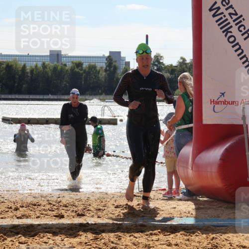 07.09.2025 - 19. Norderstedt Triathlon Luisa Fischer http://msf.ph/oto/8761018 07.09.2025 14:18:41 Schwimmen 438, 442, 465, 480, 1485, 1497 meine-sportfotos.de