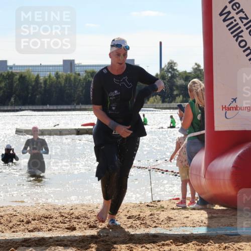 07.09.2025 - 19. Norderstedt Triathlon Luisa Fischer http://msf.ph/oto/8761058 07.09.2025 14:18:44 Schwimmen 438, 465, 480, 1485, 1497 meine-sportfotos.de