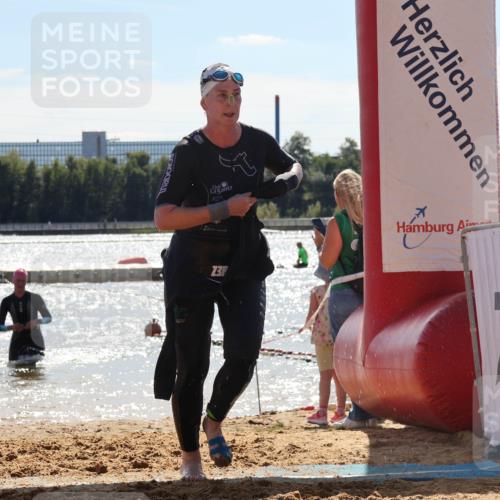 07.09.2025 - 19. Norderstedt Triathlon Luisa Fischer http://msf.ph/oto/8761066 07.09.2025 14:18:44 Schwimmen 438, 465, 480, 1485, 1497 meine-sportfotos.de
