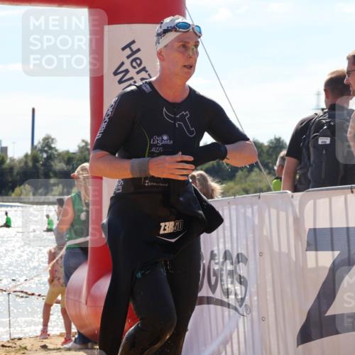 07.09.2025 - 19. Norderstedt Triathlon Luisa Fischer http://msf.ph/oto/8761083 07.09.2025 14:18:45 Schwimmen 438, 465, 480, 1485, 1497, 1498 meine-sportfotos.de