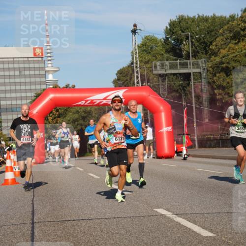 07.09.2025 - BARMER Alsterlauf Yannick Fuchs http://msf.ph/oto/8761107 07.09.2025 09:40:32 Laufen 11, 4182, 1972, 6131, 3650 meine-sportfotos.de
