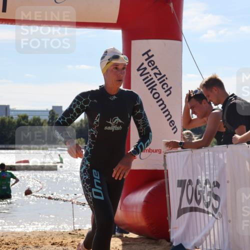 07.09.2025 - 19. Norderstedt Triathlon Luisa Fischer http://msf.ph/oto/8761119 07.09.2025 14:19:01 Schwimmen 458, 477, 1498, 1503 meine-sportfotos.de