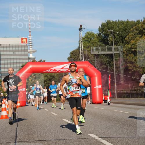 07.09.2025 - BARMER Alsterlauf Yannick Fuchs http://msf.ph/oto/8761128 07.09.2025 09:40:32 Laufen 1, 6131, 21, 3650 meine-sportfotos.de