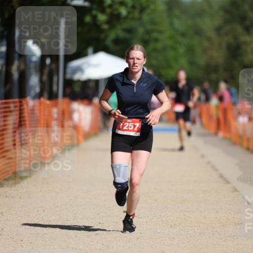 07.09.2025 - 19. Norderstedt Triathlon Michael Strokosch http://msf.ph/oto/8761133 07.09.2025 12:07:52 Laufen 1257 meine-sportfotos.de