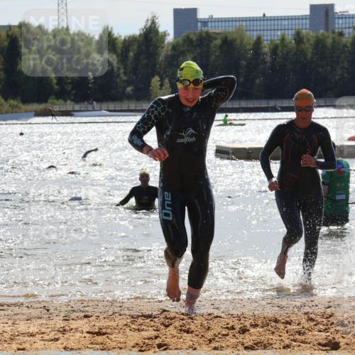 07.09.2025 - 19. Norderstedt Triathlon Luisa Fischer http://msf.ph/oto/8761139 07.09.2025 14:19:04 Schwimmen 458, 477, 1503 meine-sportfotos.de