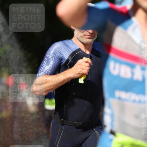 07.09.2025 - 19. Norderstedt Triathlon Michael Strokosch http://msf.ph/oto/8761184 07.09.2025 14:59:01 Laufen 880, 997, 1000, 1010, 1011, 1018, 1039, 1416, 1459, 1462 meine-sportfotos.de