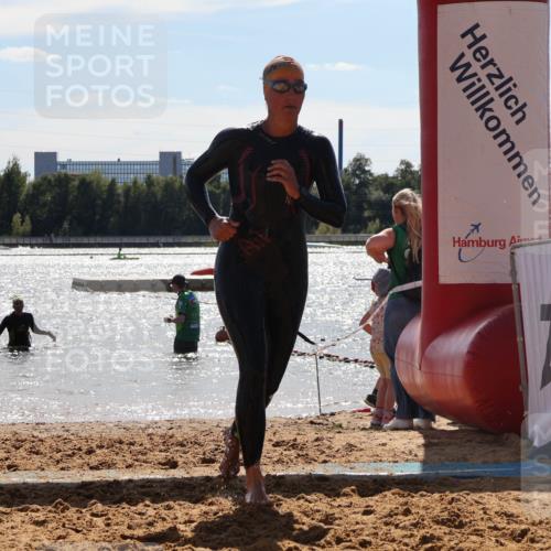 07.09.2025 - 19. Norderstedt Triathlon Luisa Fischer http://msf.ph/oto/8761193 07.09.2025 14:19:08 Schwimmen 458, 477, 1503 meine-sportfotos.de