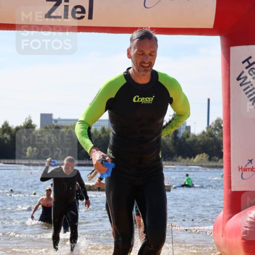 07.09.2025 - 19. Norderstedt Triathlon Luisa Fischer http://msf.ph/oto/8761194 07.09.2025 12:08:39 Schwimmen 141, 249, 301, 825, 1293, 1297 meine-sportfotos.de