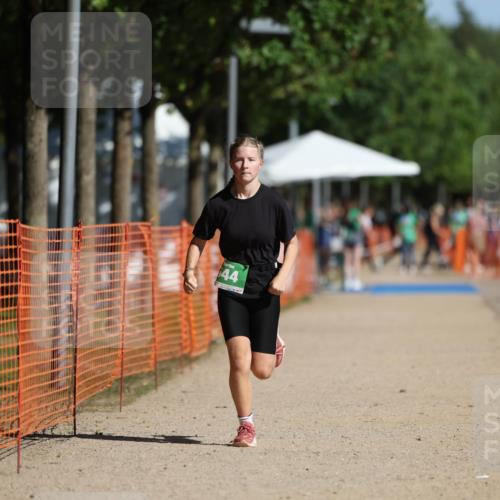 07.09.2025 - 19. Norderstedt Triathlon Michael Strokosch http://msf.ph/oto/8761199 07.09.2025 11:13:16 Laufen 644 meine-sportfotos.de