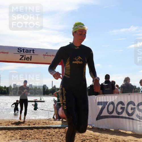 07.09.2025 - 19. Norderstedt Triathlon Luisa Fischer http://msf.ph/oto/8761250 07.09.2025 14:19:23 Schwimmen 377, 399, 1511 meine-sportfotos.de