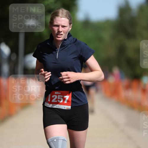 07.09.2025 - 19. Norderstedt Triathlon Michael Strokosch http://msf.ph/oto/8761257 07.09.2025 12:07:54 Laufen 1223, 1257 meine-sportfotos.de