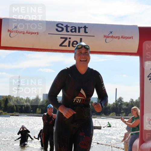 07.09.2025 - 19. Norderstedt Triathlon Luisa Fischer http://msf.ph/oto/8761317 07.09.2025 14:19:44 Schwimmen 445, 1430, 1500, 1504 meine-sportfotos.de