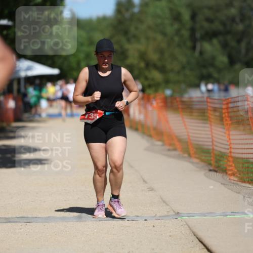 07.09.2025 - 19. Norderstedt Triathlon Michael Strokosch http://msf.ph/oto/8761326 07.09.2025 13:16:58 Laufen 735, 1283 meine-sportfotos.de