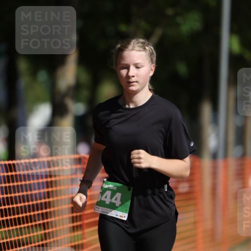 07.09.2025 - 19. Norderstedt Triathlon Michael Strokosch http://msf.ph/oto/8761331 07.09.2025 11:13:20 Laufen 644 meine-sportfotos.de