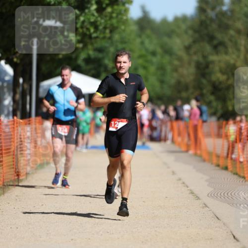 07.09.2025 - 19. Norderstedt Triathlon Michael Strokosch http://msf.ph/oto/8761375 07.09.2025 12:07:58 Laufen 734, 1223, 1257, 1288 meine-sportfotos.de