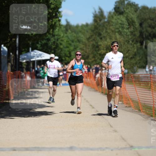 07.09.2025 - 19. Norderstedt Triathlon Michael Strokosch http://msf.ph/oto/8761390 07.09.2025 13:17:11 Laufen 344, 347, 1385 meine-sportfotos.de