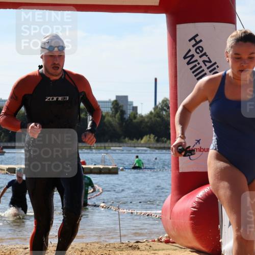 07.09.2025 - 19. Norderstedt Triathlon Luisa Fischer http://msf.ph/oto/8761392 07.09.2025 12:08:59 Schwimmen 754, 755, 766, 1264, 1373 meine-sportfotos.de