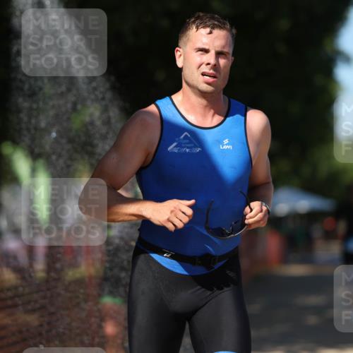 07.09.2025 - 19. Norderstedt Triathlon Michael Strokosch http://msf.ph/oto/8761397 07.09.2025 14:59:08 Laufen 428, 880, 997, 1010, 1416, 1462 meine-sportfotos.de