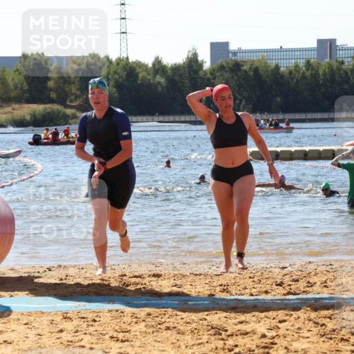 07.09.2025 - 19. Norderstedt Triathlon Luisa Fischer http://msf.ph/oto/8761448 07.09.2025 12:09:03 Schwimmen 735, 754, 766, 1264, 1373 meine-sportfotos.de