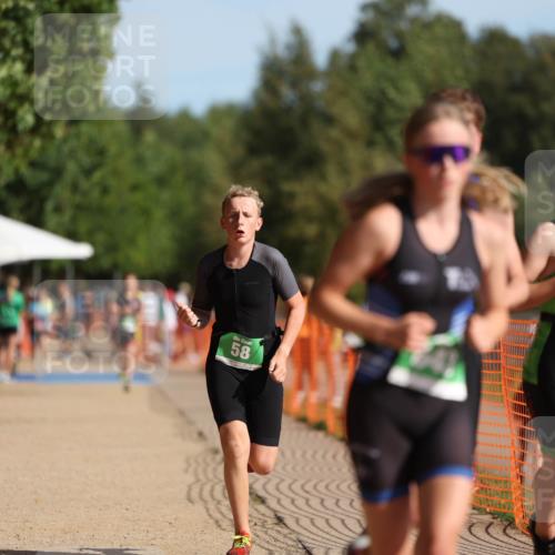 07.09.2025 - 19. Norderstedt Triathlon Michael Strokosch http://msf.ph/oto/8761449 07.09.2025 10:45:56 Laufen 58, 115, 636, 643, 683, 1140 meine-sportfotos.de