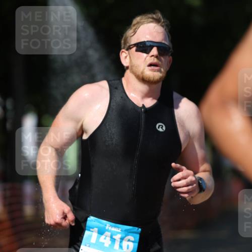 07.09.2025 - 19. Norderstedt Triathlon Michael Strokosch http://msf.ph/oto/8761496 07.09.2025 14:59:11 Laufen 428, 997, 1010, 1416 meine-sportfotos.de
