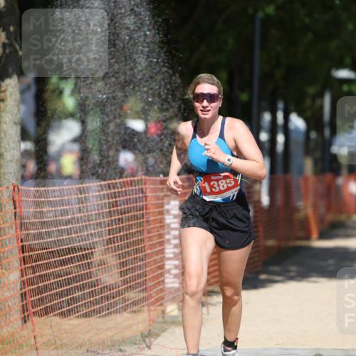 07.09.2025 - 19. Norderstedt Triathlon Michael Strokosch http://msf.ph/oto/8761509 07.09.2025 13:17:15 Laufen 330, 344, 347, 1385 meine-sportfotos.de