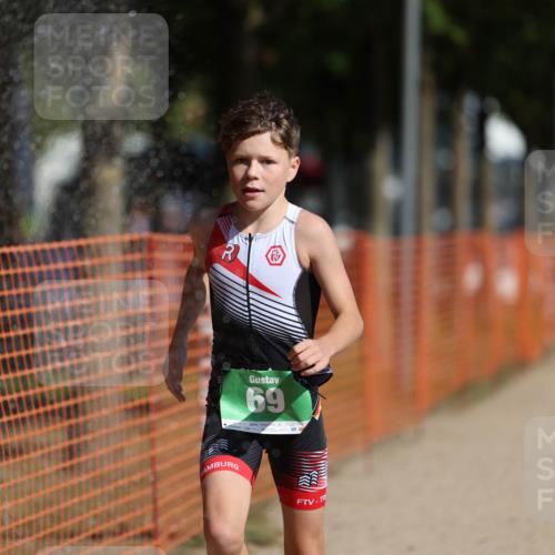 07.09.2025 - 19. Norderstedt Triathlon Michael Strokosch http://msf.ph/oto/8761531 07.09.2025 11:14:10 Laufen 69 meine-sportfotos.de