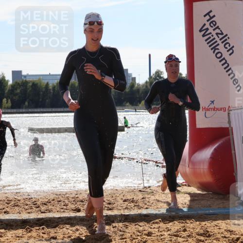 07.09.2025 - 19. Norderstedt Triathlon Luisa Fischer http://msf.ph/oto/8761540 07.09.2025 14:21:07 Schwimmen 439, 467, 1453, 1470 meine-sportfotos.de