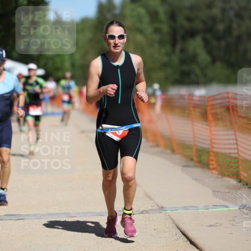 07.09.2025 - 19. Norderstedt Triathlon Michael Strokosch http://msf.ph/oto/8761567 07.09.2025 12:55:56 Laufen 759, 807, 1262 meine-sportfotos.de