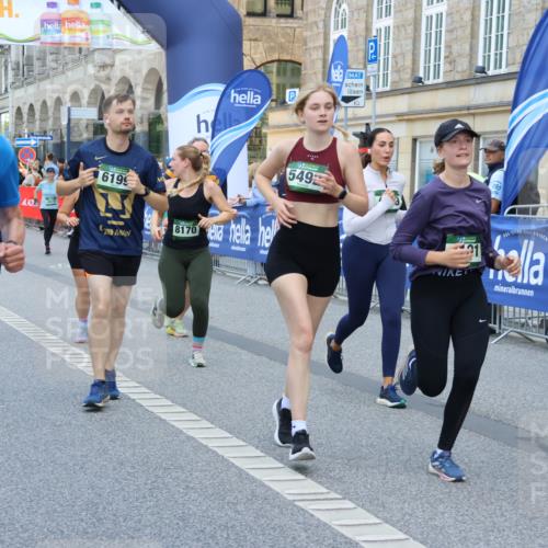 07.09.2025 - BARMER Alsterlauf Strokosch-Dieckow http://msf.ph/oto/8761574 07.09.2025 10:12:40 Ziel 2007, 2049, 2077, 2289, 2560, 2707, 3012, 3013, 3125, 3182, 3353, 3580, 3640, 4397, 4462, 4571, 4572, 4577, 4686, 4789, 4950, 5386, 5974, 5975, 6050, 8058, 8060 meine-sportfotos.de